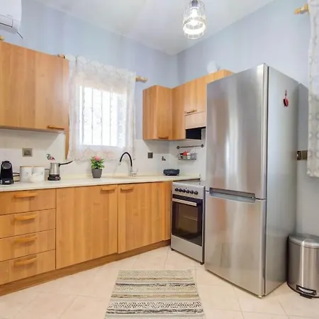 Stonehill 2-bdrm With Sea Views, Νικήτη